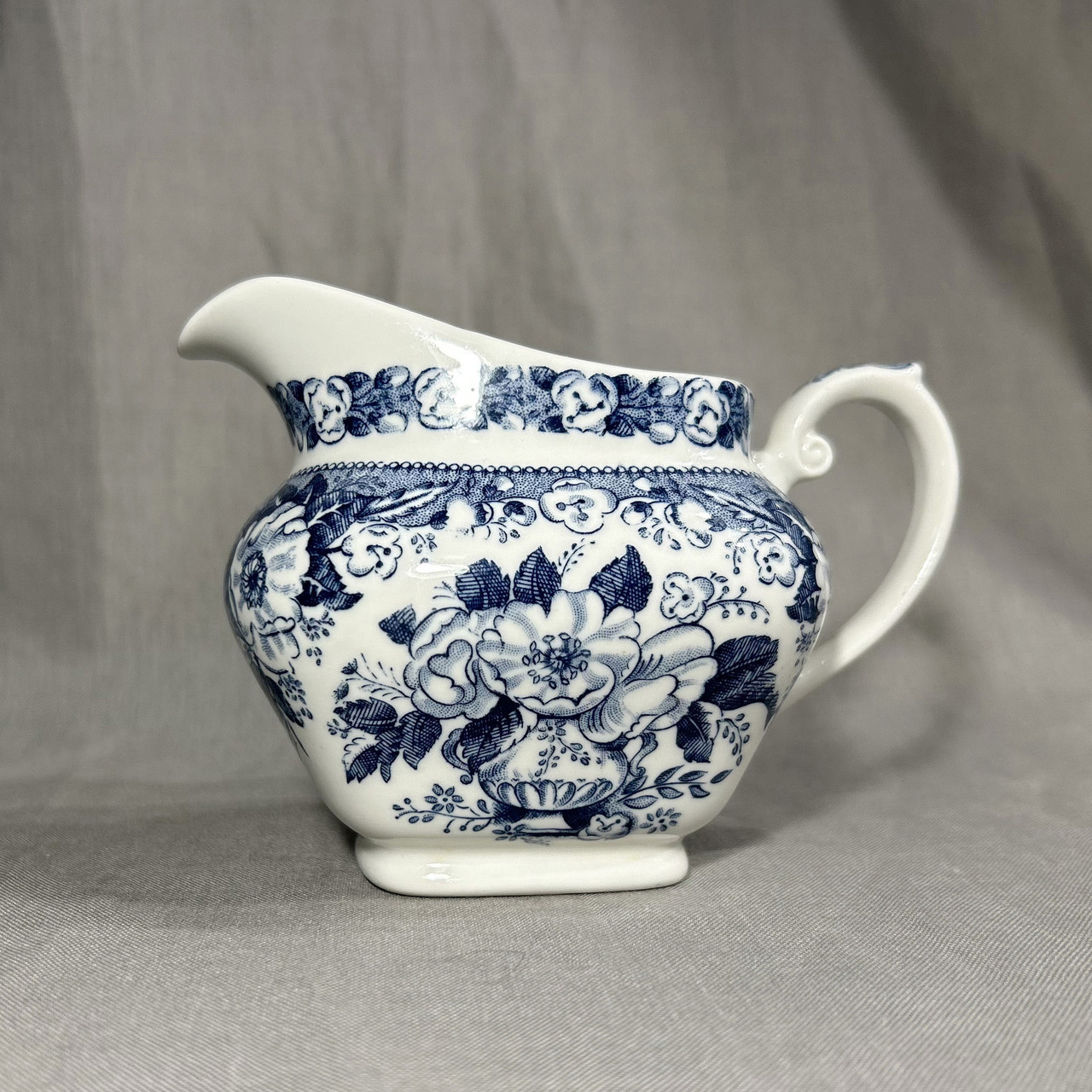 Вінтажний соусник колекційний з малюнком фарфоровий, Голландія, соусниця з розписом фарфор вінтаж, фото 1