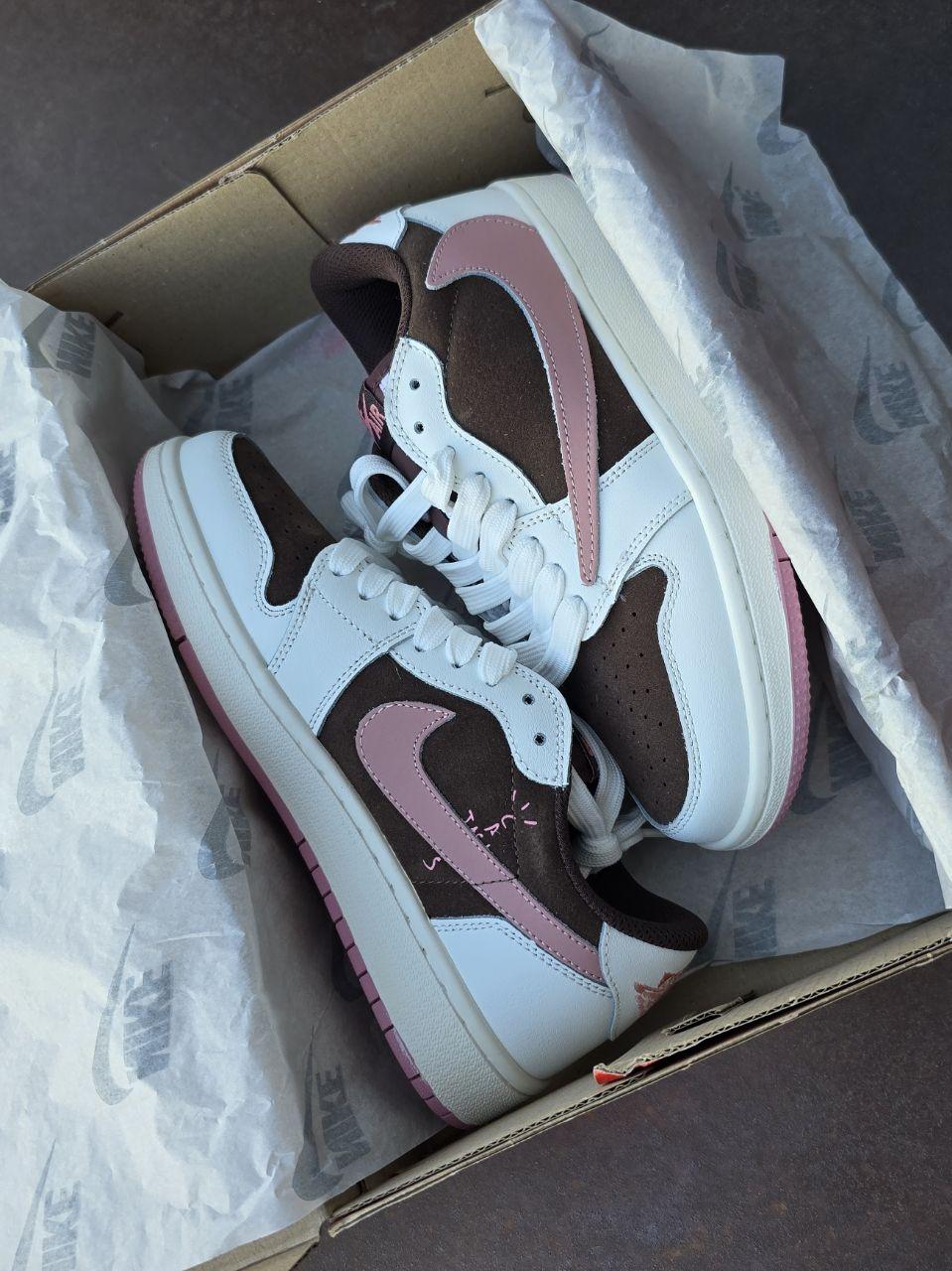 Nike Air Jordan 1 Low × Travis Scott • White Brown Pink •, фото 1