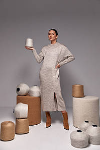 Сукня в'язана жіноча тепла з розрізом на нозі міді бежева