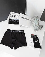 Комплект 4 штуки білизни + 6 пар високих шкарпеток з коробкою S