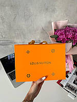 Коробка магніт LV *