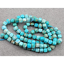 Бірюза кубик 4*4мм, довжина 38см