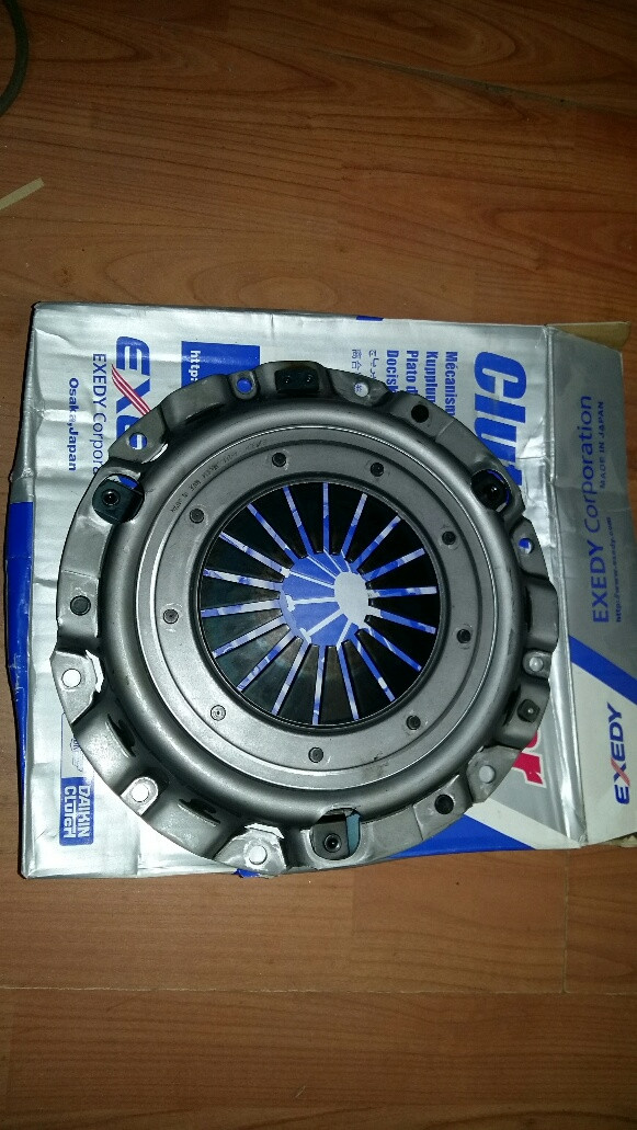 Корзина зчеплення Mitsubishi Outlander 2.0 2003-2008 CU2W 2304A022 аналог MBC634 MN168486