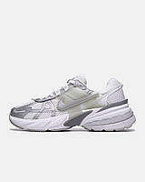 (WMNS) Nike V2K Run 'Metallic Silver' FD0736-104