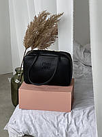 Сумка Miu Miu Leather Beau Bag чорна Є