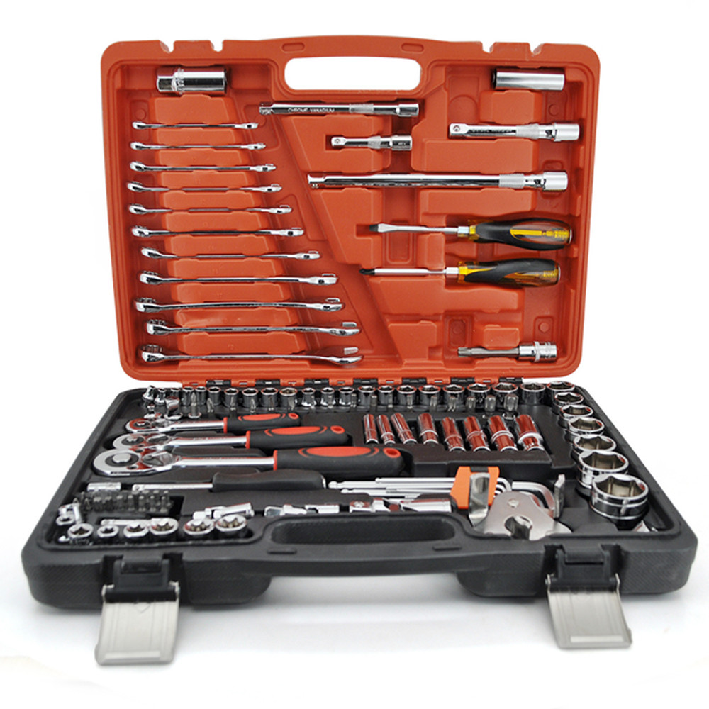 Набір інструментів для авто 121 предмет універсальний комплект у кейсі з тріскачкою та головками, фото 1