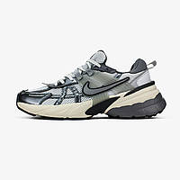 Nike V2K Run Pure Platinum "White Metalic Silver" 37