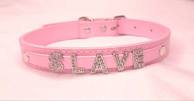 Чокер нашийник рожевий зі стразами та металевим написом SLAVE