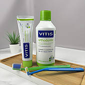 Набір для брекетів (ополіскувач 500 мл і паста 100 мл Vitis Ortho+щітка Curaprox Ortho CS 5460+щітка Curaprox Single CS 1009)