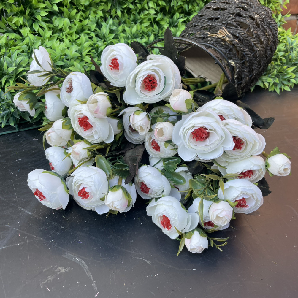 Штучні квіти Букет півонії камелія, лютики, рананкулюс 30 см світлий, фото 1