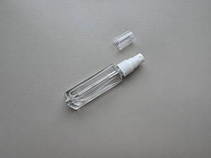 20 - 22 мл Трикутний скляний прозорий флакон з пластиковим білим розпилювачем, спреєм 18/415, атомайзер, фото 1