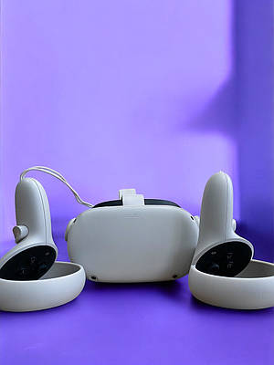   QUEST 2 64GB おまけ付き Amazon.co.jp: Oculus Quest 2—完全ワイヤレスのオールインワン