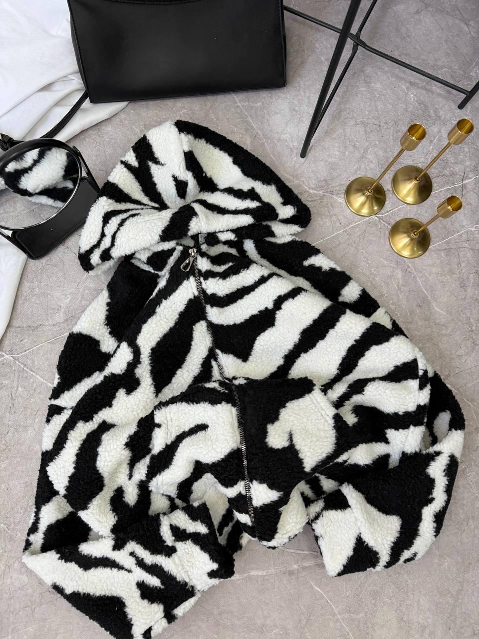 М'яка об'ємна осіння жіноча кофта Тедді принт толстовка хутра на блискавці тепла зипка бомбер на змійці, фото 1