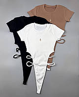 Базовое женское боди рубчик короткий рукав с вырезами с рисунком белый черный бежевый