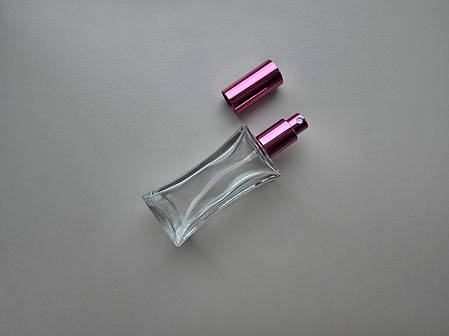 100 мл Квадрат прозорий скляний флакон з металевим розпилювачем, спреєм 18/410 для парфумів, фото 1