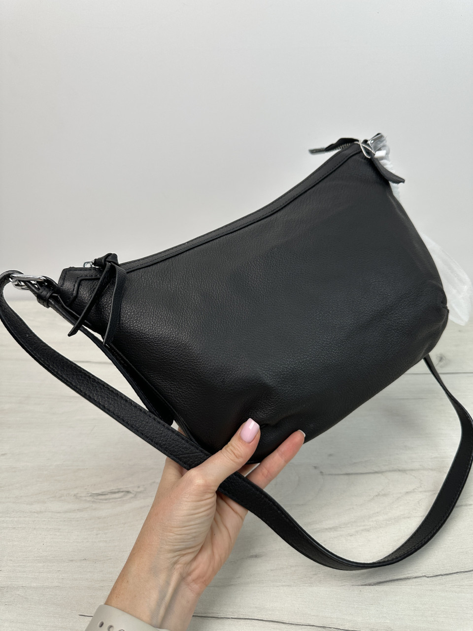 Велика шкіряна сумка багет прикрашена ланцюжком КТ-3002 Чорна, фото 1