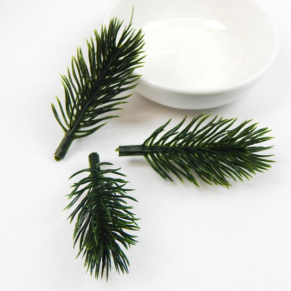 Штучна хвойна гілочка Ялинка, пластик, 6х3 см зелена (3 шт)