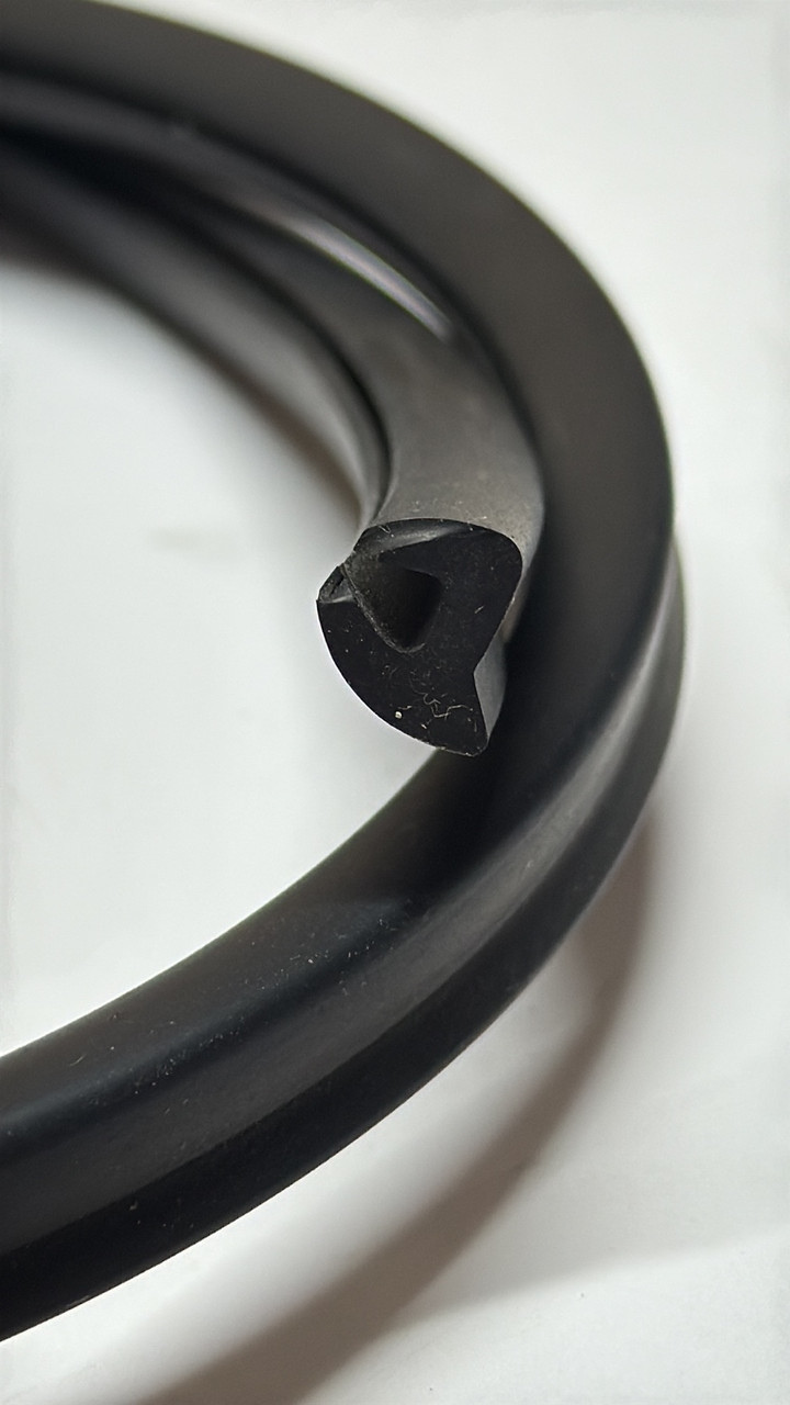 Ущільнювач ліхтаря 2105/2107 (заднього) БРТ, фото 1