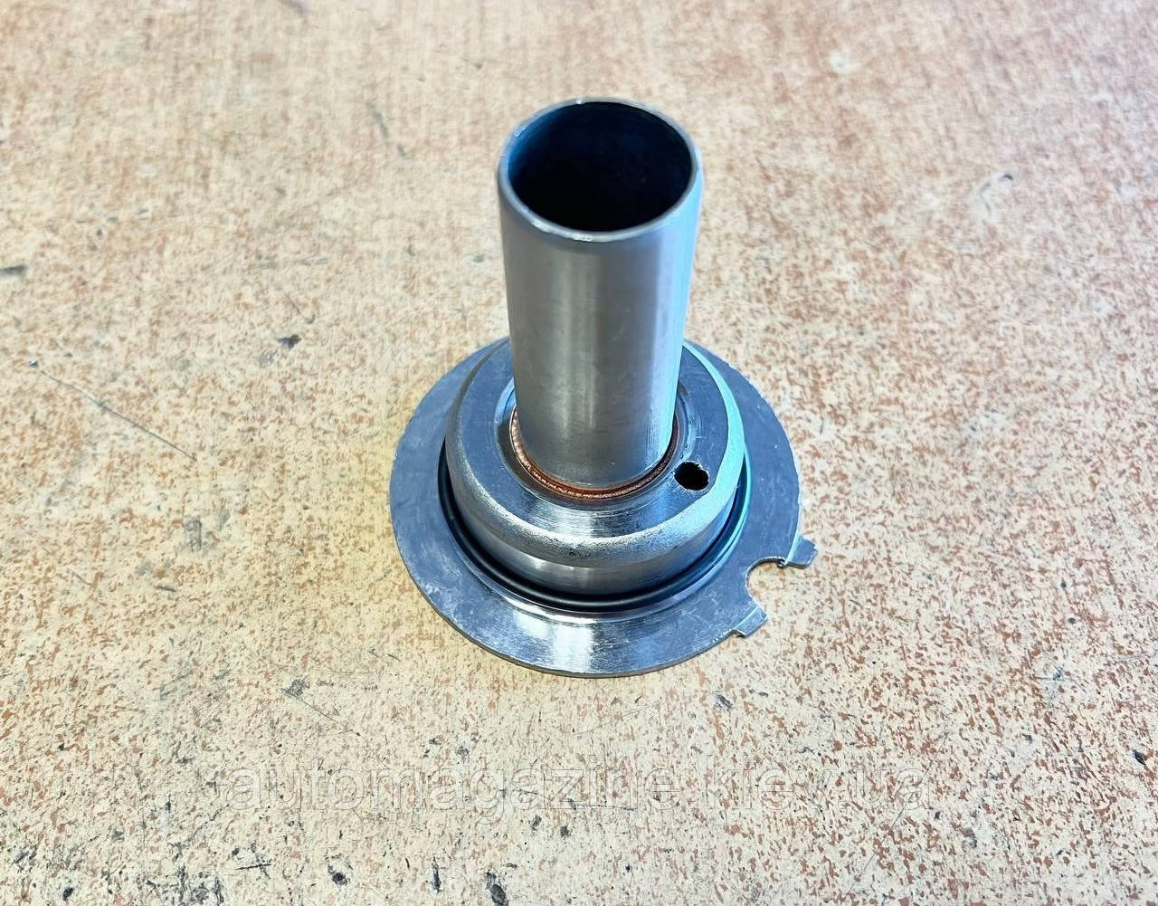 Кришка підшипника первинного валу ВАЗ 2101, 2102, 2103, 2104, 2105, 2106, 2107 (лійка), фото 1