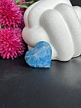 Апатит натуральний серце з натурального апатиту 39*35*17 мм., фото 3