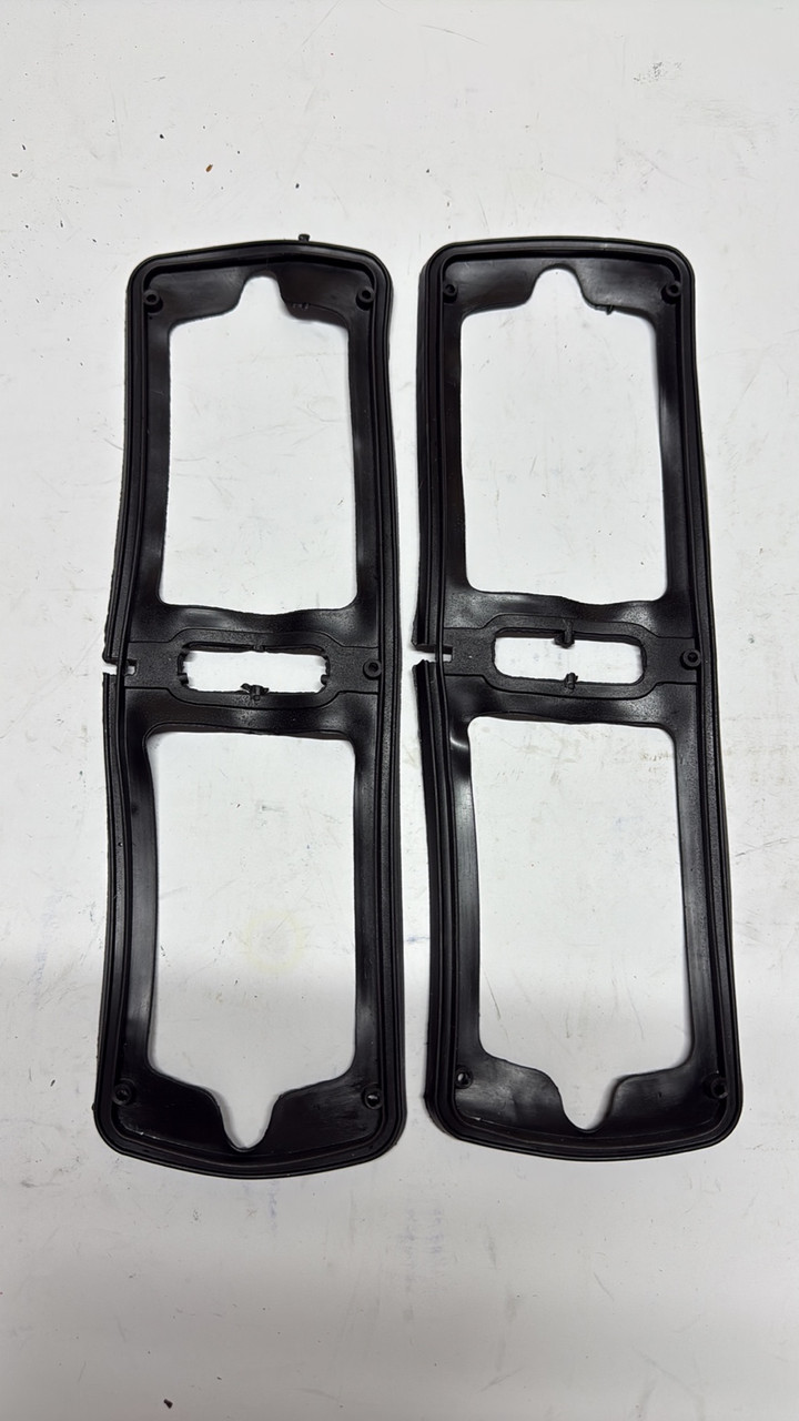 Ущільнювач ліхтаря 2101 заднього OEM (ціна за 1шт), фото 1