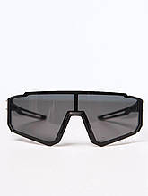 Окуляри спортивні з полікарбонатними лінзами у чорній оправі з чохлом