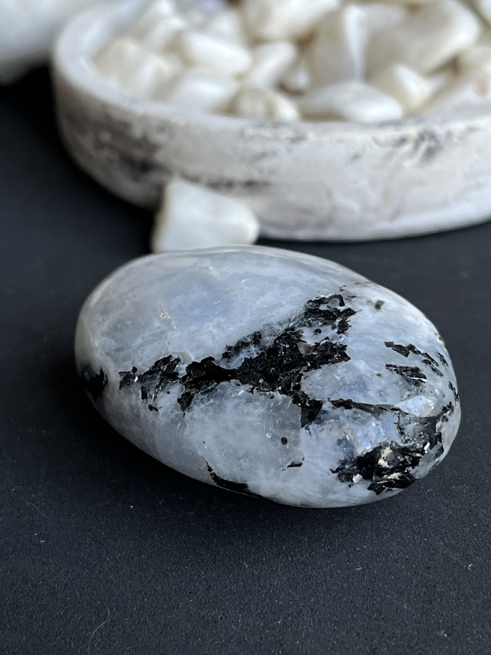 Кабошон натуральний місячний камінь овал камінь кабошон палм адуляр 40*32*20 мм, фото 1