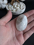 Кабошон натуральний місячний камінь овал камінь кабошон палм адуляр 48*32*19 мм, фото 5