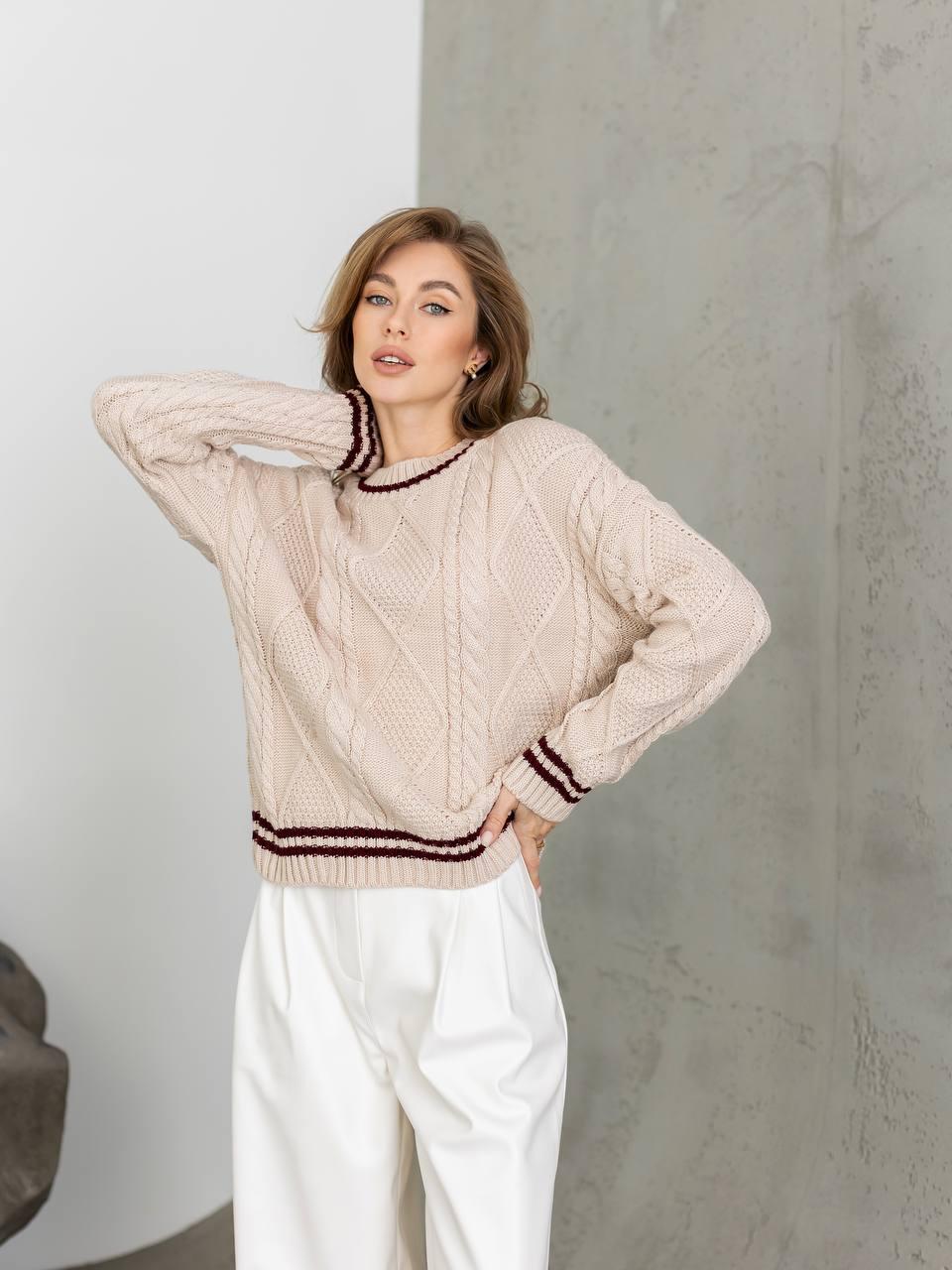 Жіночий вільний светр візерункового в'язання з контрастною лінією (р. 42-46) 4KF3438, фото 1