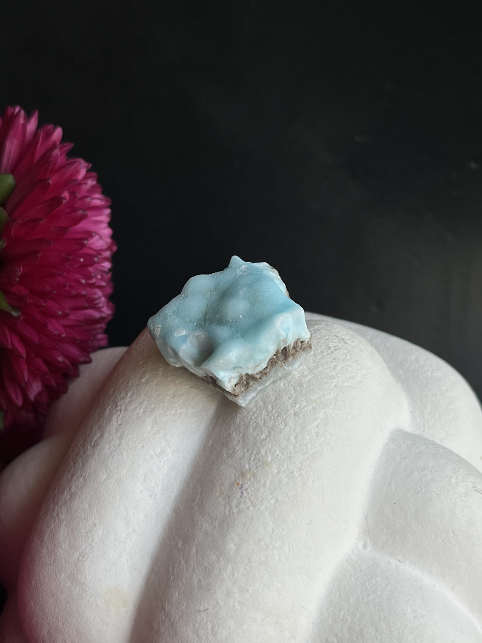 Ларимар в породі друза натуральний необроблений камінь ларимар «домініканська бірюза» 28*13*14 мм., фото 1