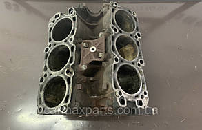 Блок циліндрів двигуна 3.5 GDI 6G74 Mitsubishi Pajero Wagon III Паджеро Вагон 3 2000-2007