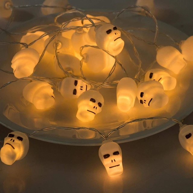 Світлодіодна гірлянда "Білий череп", 3 метри 20 лампочок на батарейках, фото 1