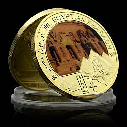 Пам'ятна сувенірна монета Статуї фараонів із серіїувальники Єгипту