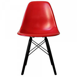 Стілець для переговорних Тауер Вуд Червоний манікюрний стільчик пластиковий з дерев'яними ніжками