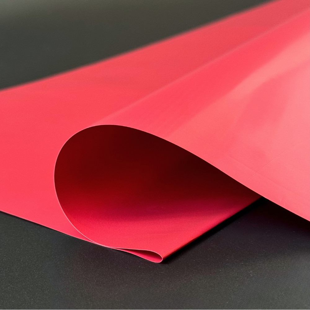 Флористична калька плівка для упаковки квітів, матова щільна, 56х56 см, вишнева 30 (20 листів), фото 1