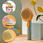 Гребінець для шерсті котів і собак із кнопкою, зручний щітка для вичісування підшерстя і видалення ковтунів, фото 6