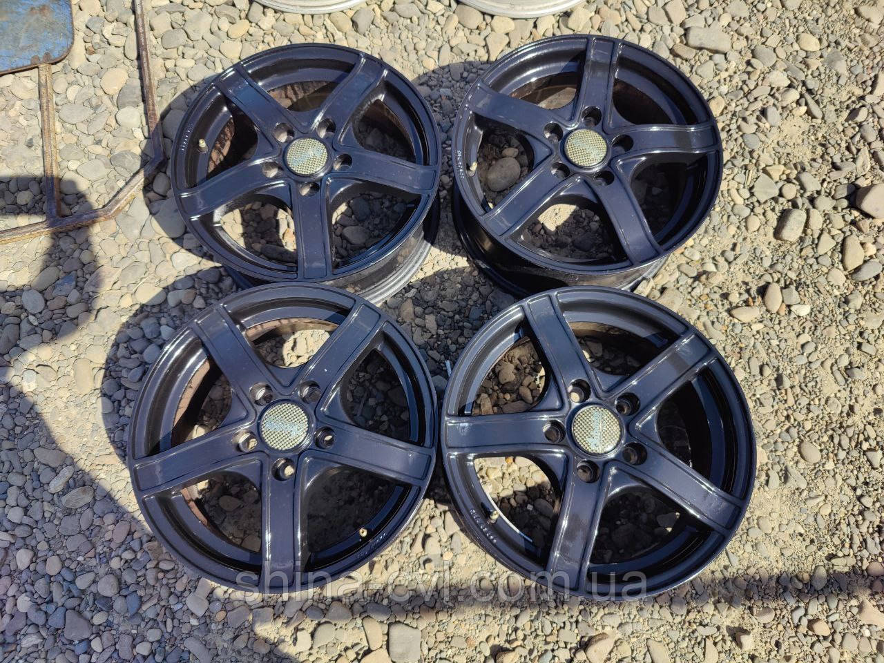 Диски 5.112 r15 6j et45 dia72.6 Volkswagen Caddy/Transporter T4/Passat B5; Mercedes Vito 638, фото 1