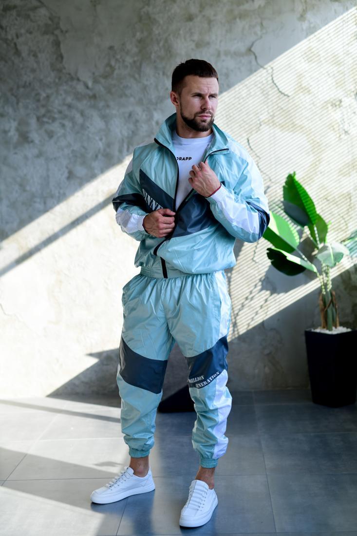 Осінній зелений спортивний костюм з плащівки кофта штани