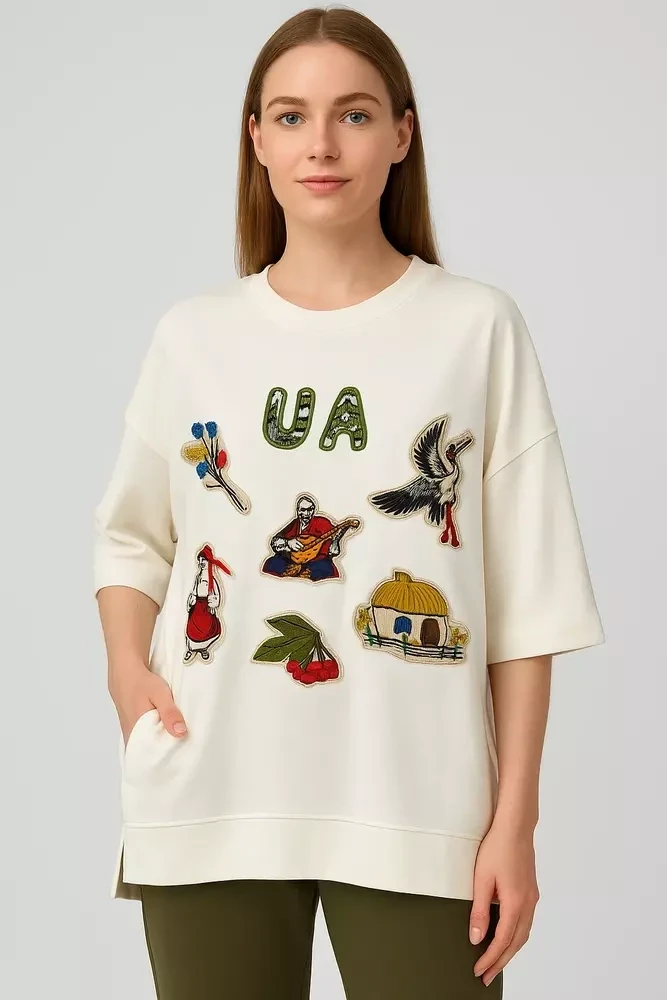 Жіночий світшот oversize "Кобзар" з вишивкою та боковими кишенями Modna KAZKA MKNK5678, фото 1