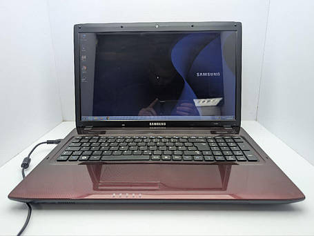 Б/в Ноутбук Samsung R780 17.3" 1600x900| Core i3-350M| 6 GB RAM| 500 GB HDD| GeForce GT 330M 1GB, фото 1