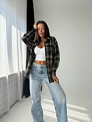 Стильна жіноча сорочка в клітинку тіар