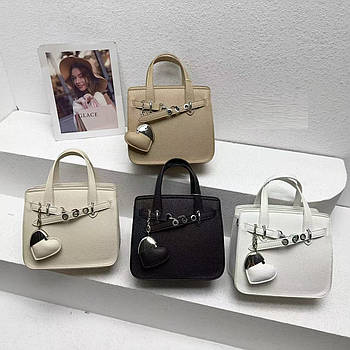 Сумка жіноча крос-боді 22*20 см на блискавці зі штучної шкіри у різних кольорах Fuerya