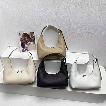 Сумка жіноча 30*26 см на блискавці зі штучної шкіри у різних кольорах Fuerya