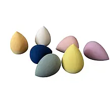 Набір спонжів для макіяжу 7 шт овальні багаторазові аплікатори для тонального крему і пудри