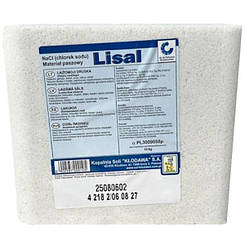 Сіль кормова в брикетах — лизунець для тварин корів, кіз, овець, коней