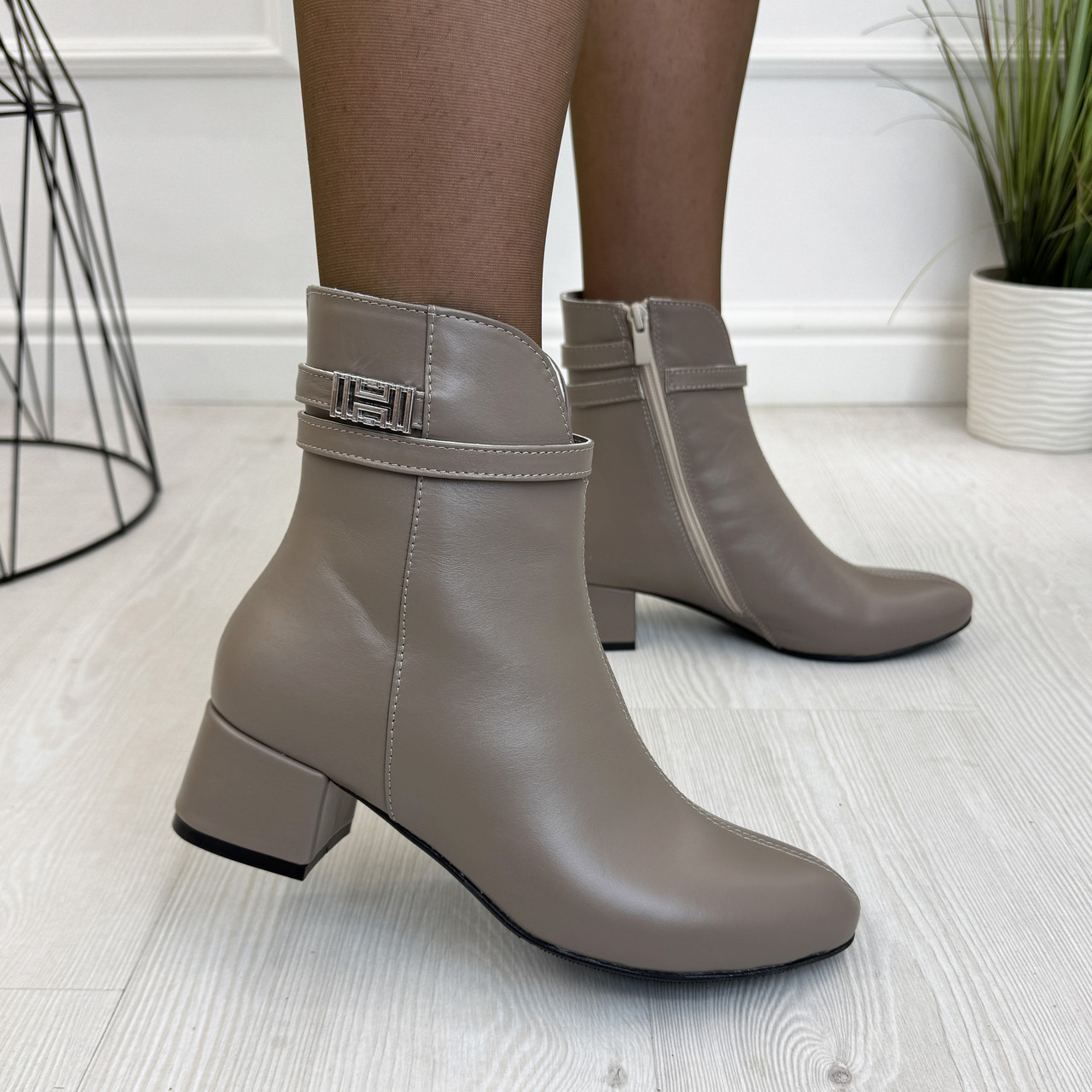 Напівчеревики жіночі шкіряні на стійкому підборі. Колір візон, фото 1