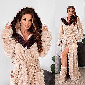 Жіночий довгий халат в підлогу з чобітками (р.42-48,50-54,56-60) полірована махра