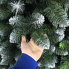 Штучна ялинка "Снігова королева" 2,5 м із білими кінчиками та підставкою/Нодня ялинка зі снігом, фото 10