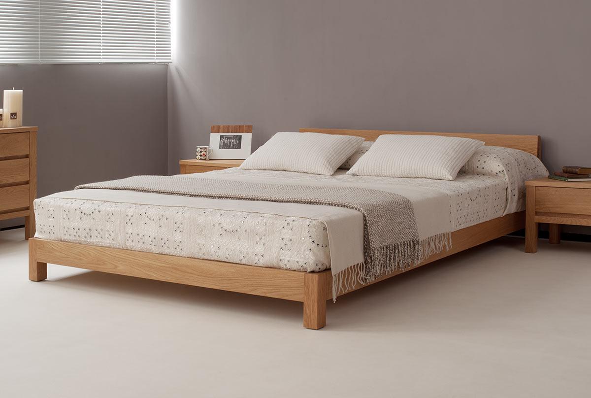 nevada_low_wooden_bed.jpg