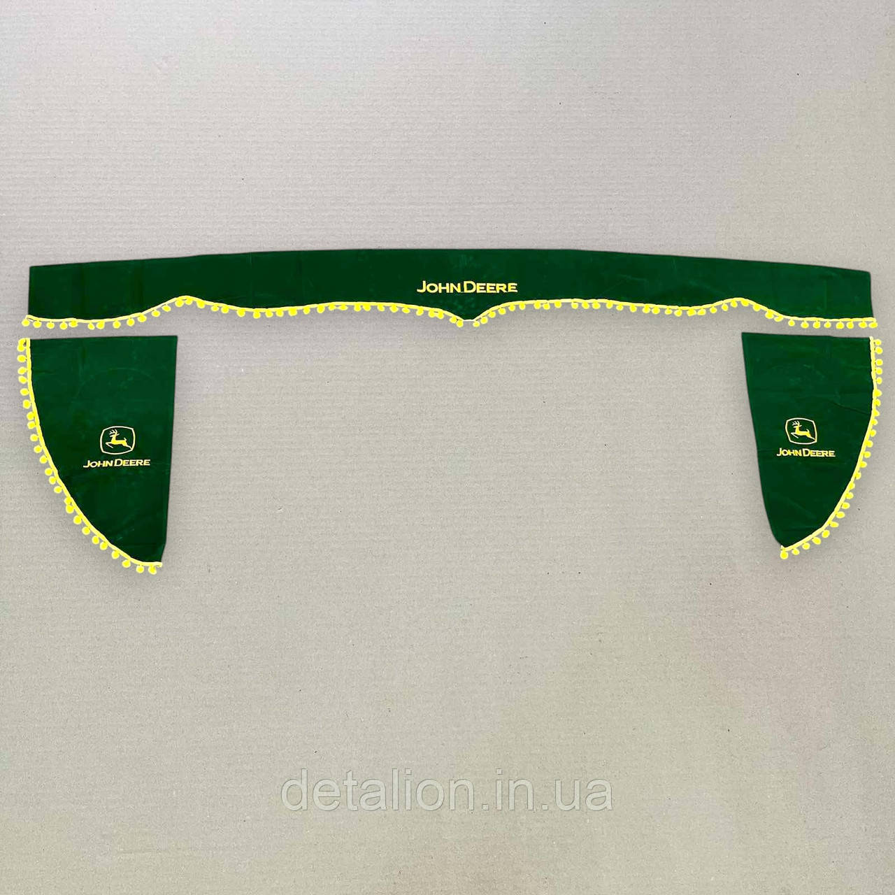 Штори John Deere Джон Дір зелені L-210 см (ламбрекен лобового скла + бічні куточки) з кульками John Deere, фото 1